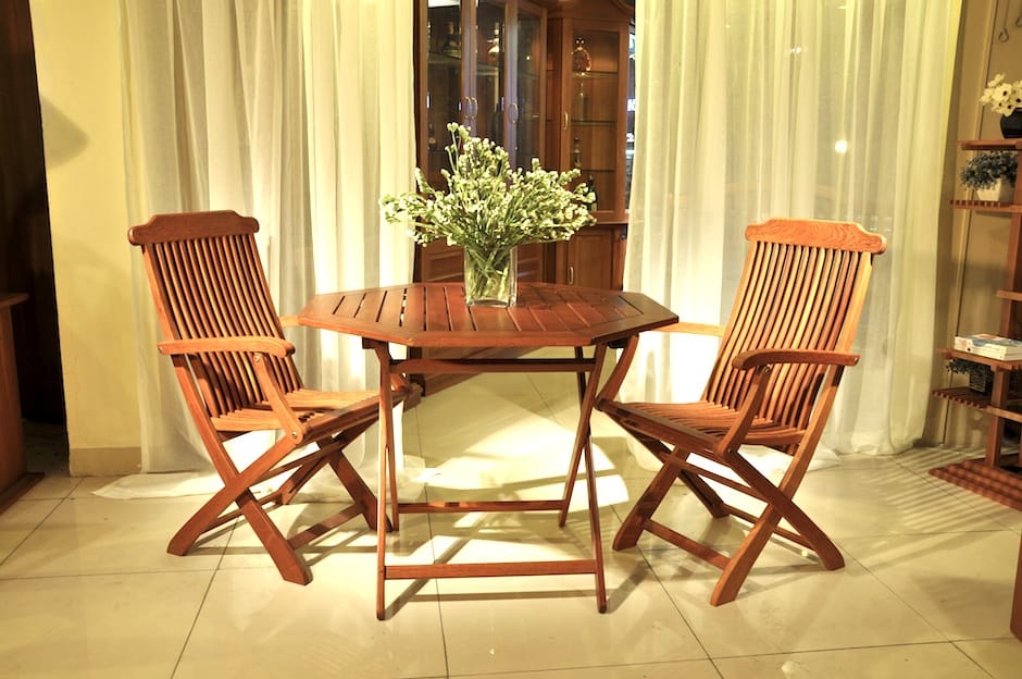 Bàn ghế sân vườn